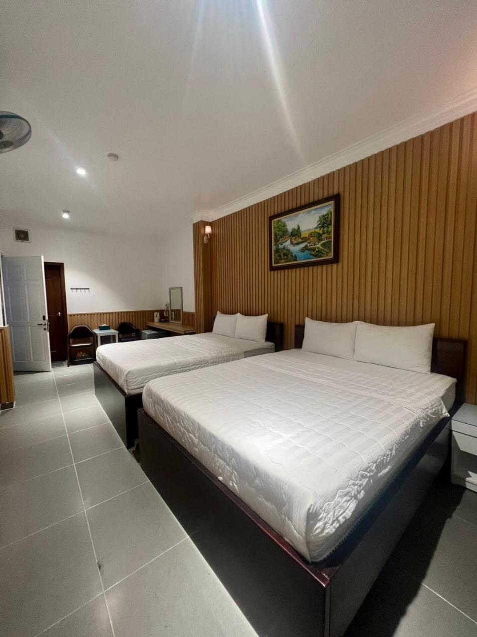 Dong Nhu Khách sạn TP. Hồ Chí Minh