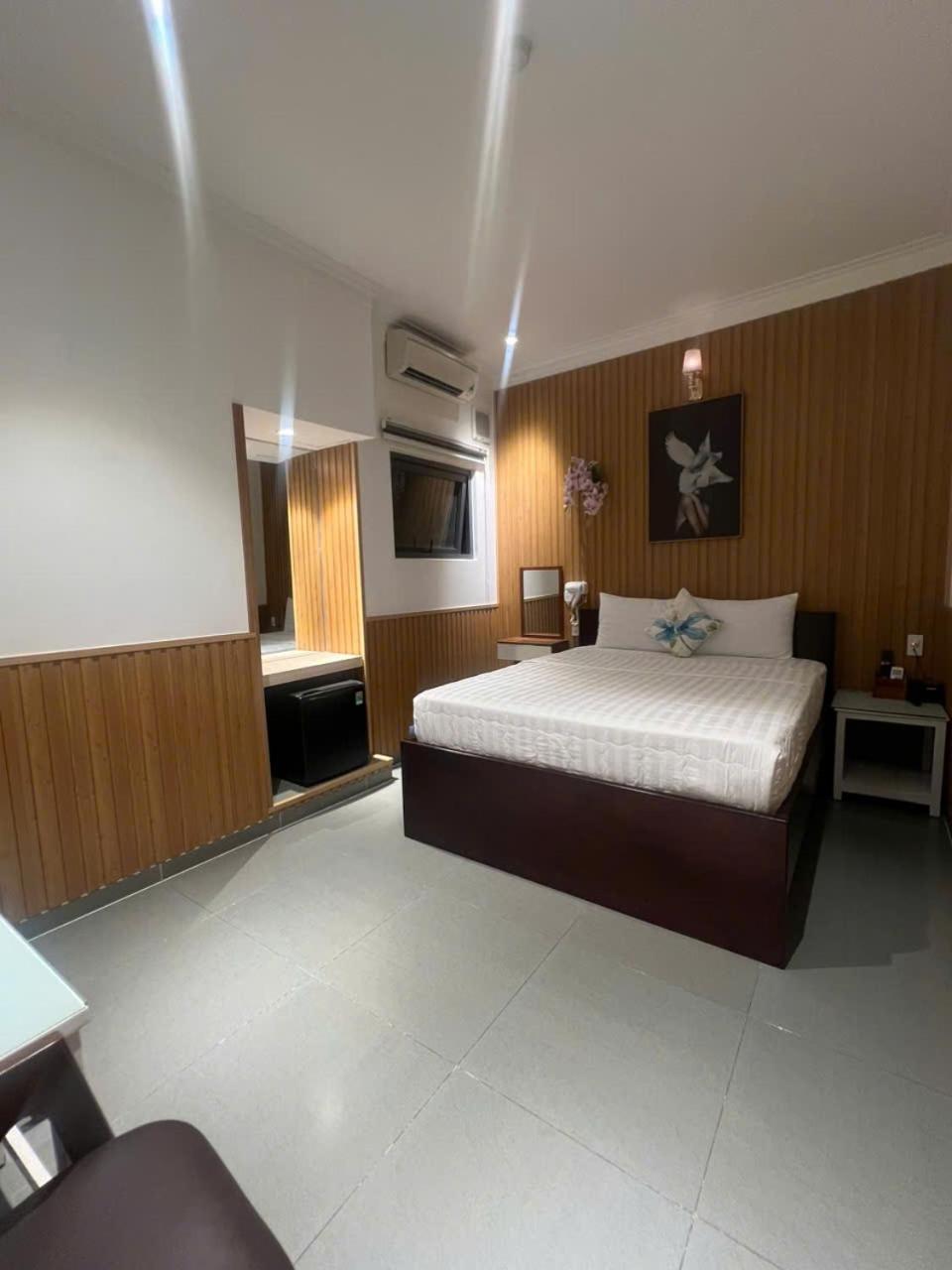 Dong Nhu Khách sạn TP. Hồ Chí Minh