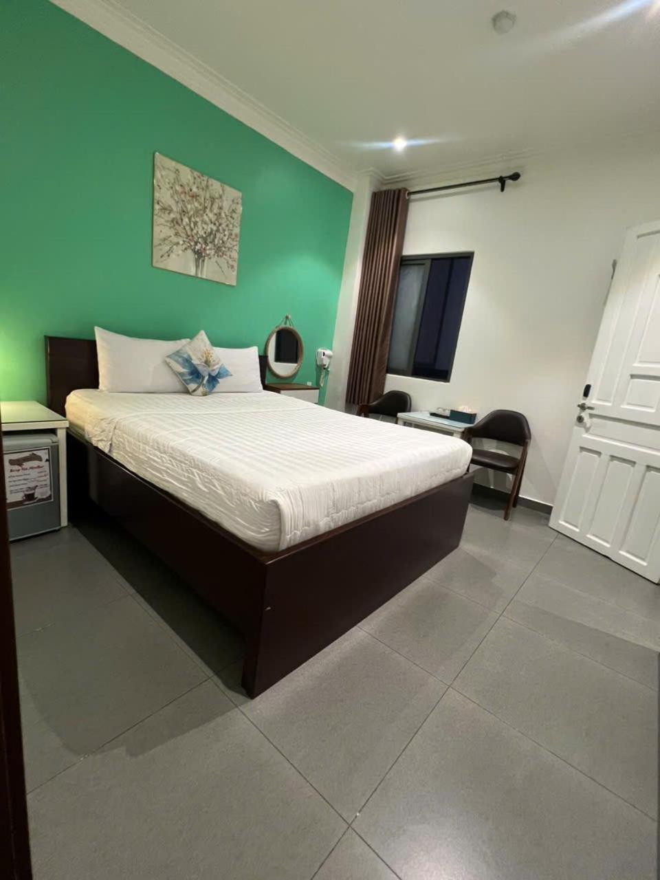 Khách sạn Dong Nhu TP. Hồ Chí Minh